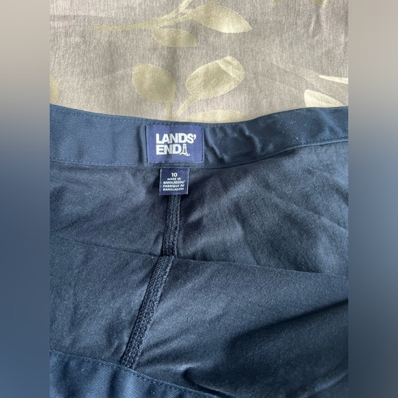 💥Sold💥 Lands End School Uniform Girls Blend Chino Skort Above Knee navy blue - Picture 2 of 7